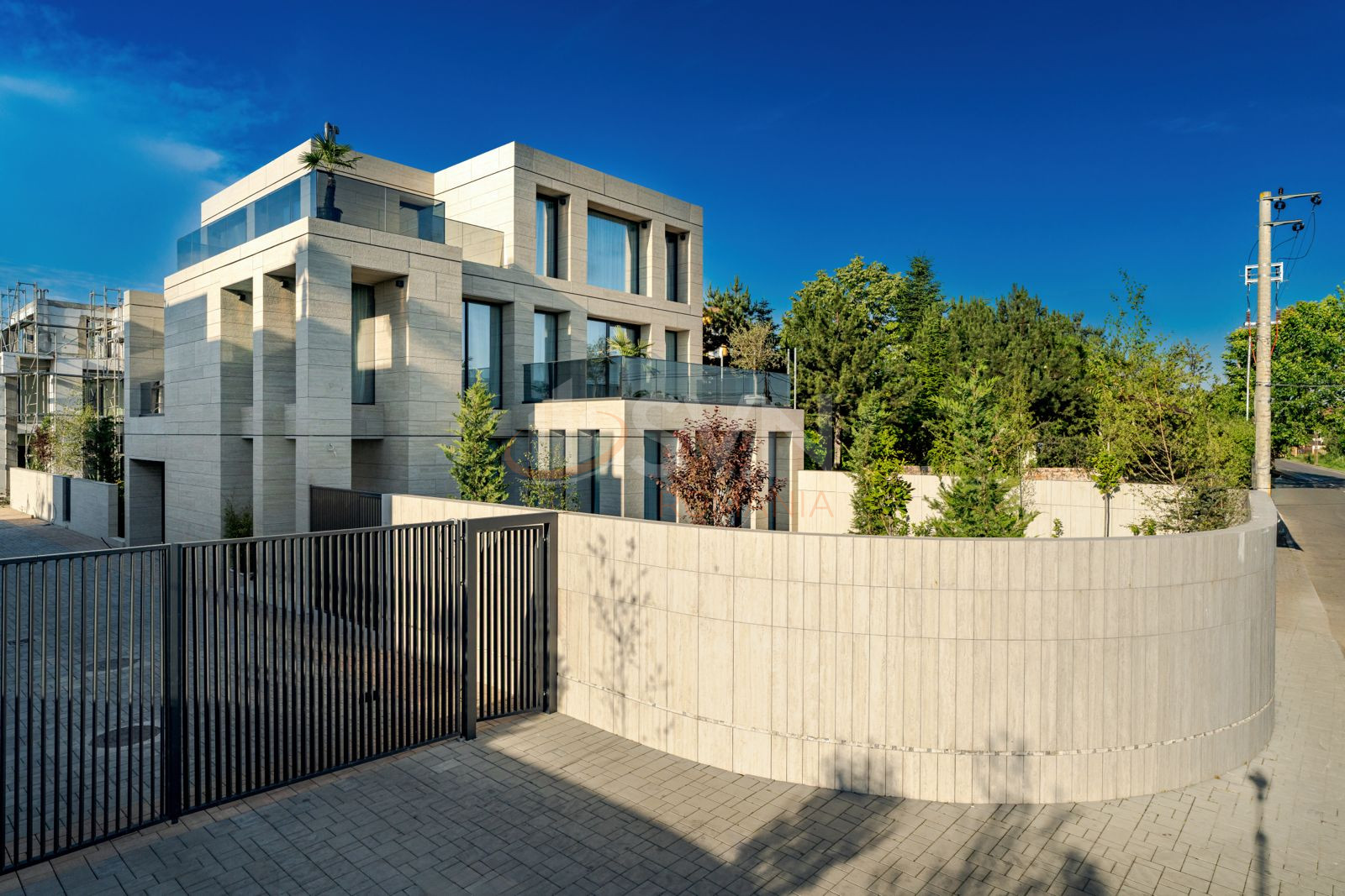 La Maison Jardins Pipera