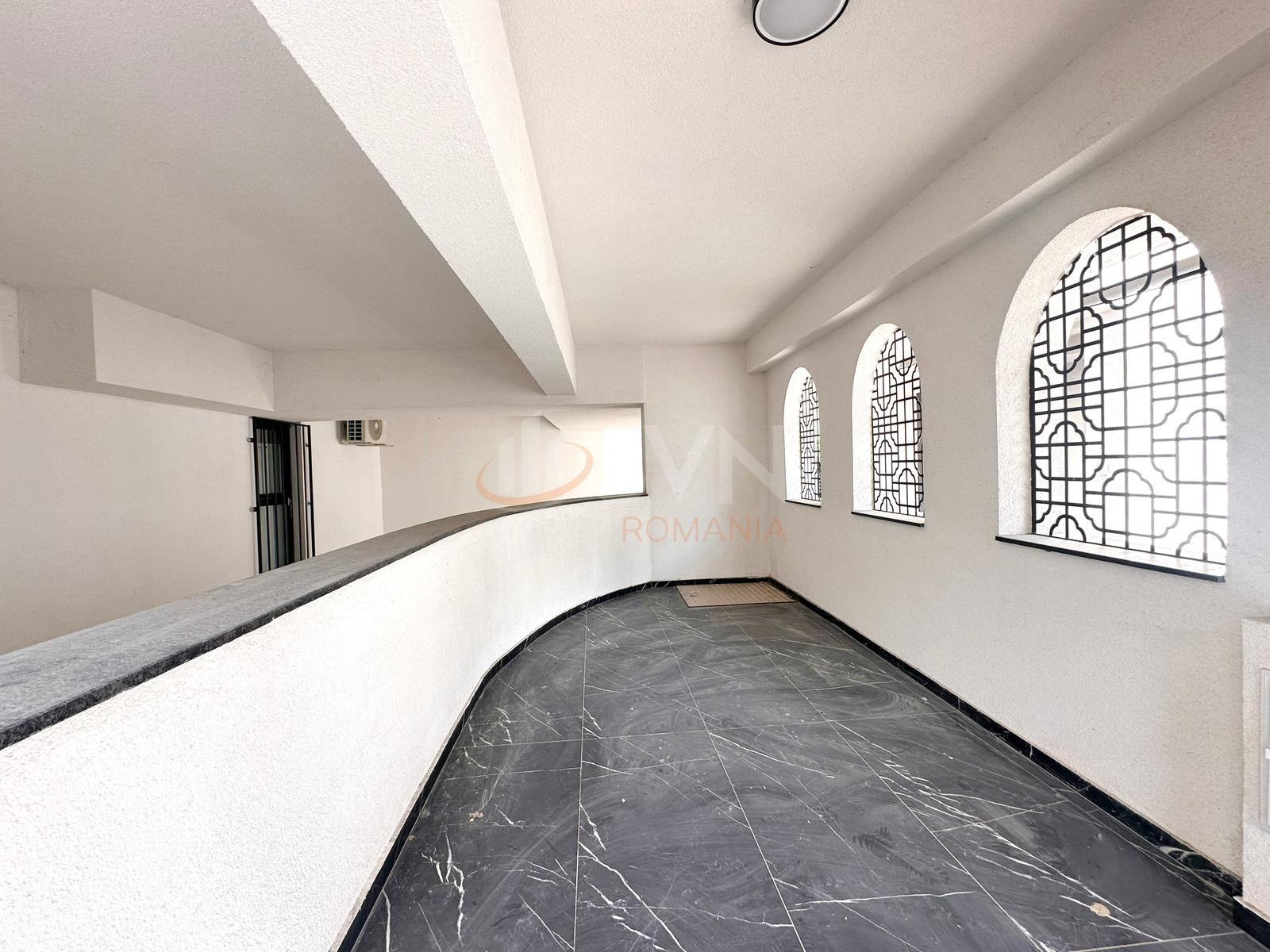 Complex Boutique Calea  Mosilor