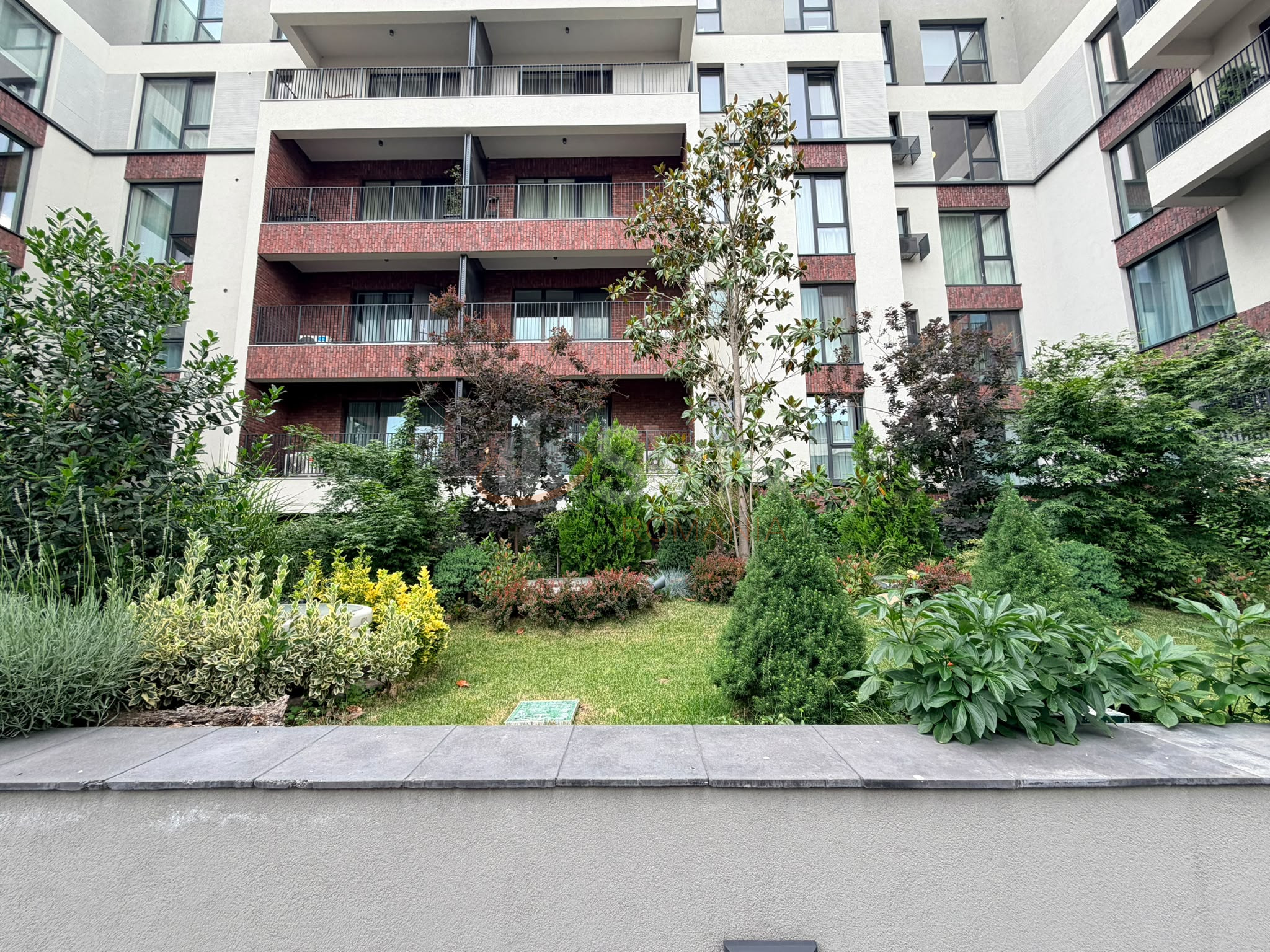 8.12 Residence