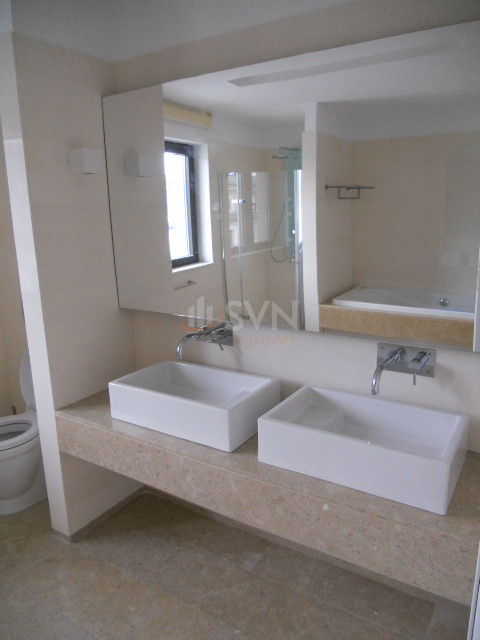 Complex Rezidential Oxford Gardens