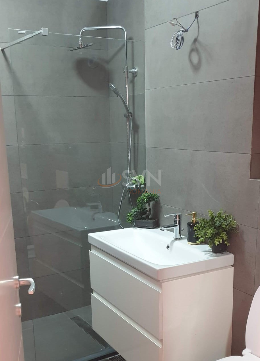 1 camera cu loc parcare exterior inclus Bucuresti/Pipera