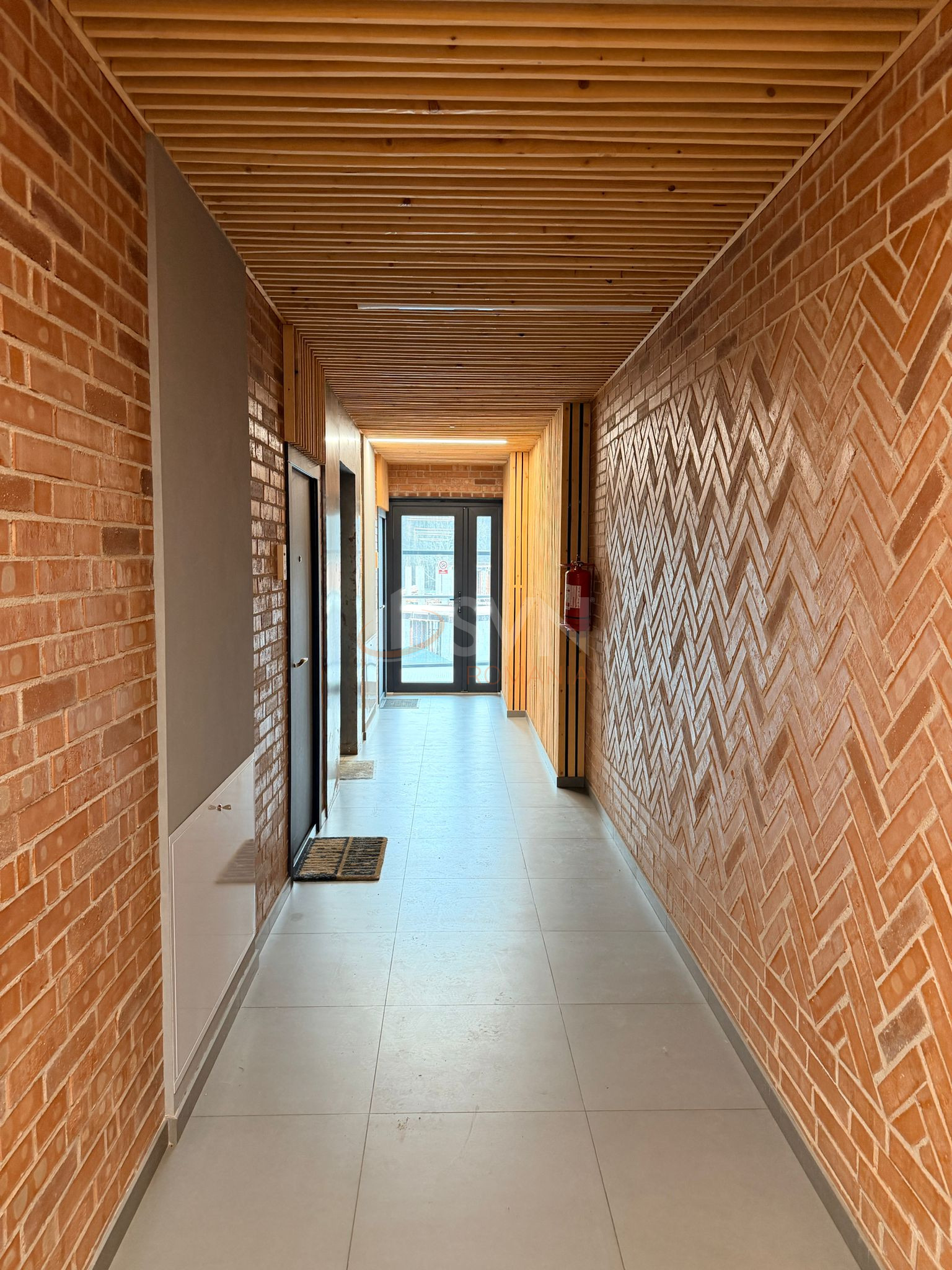 1 camera cu loc parcare exterior inclus Ilfov/Mogosoaia