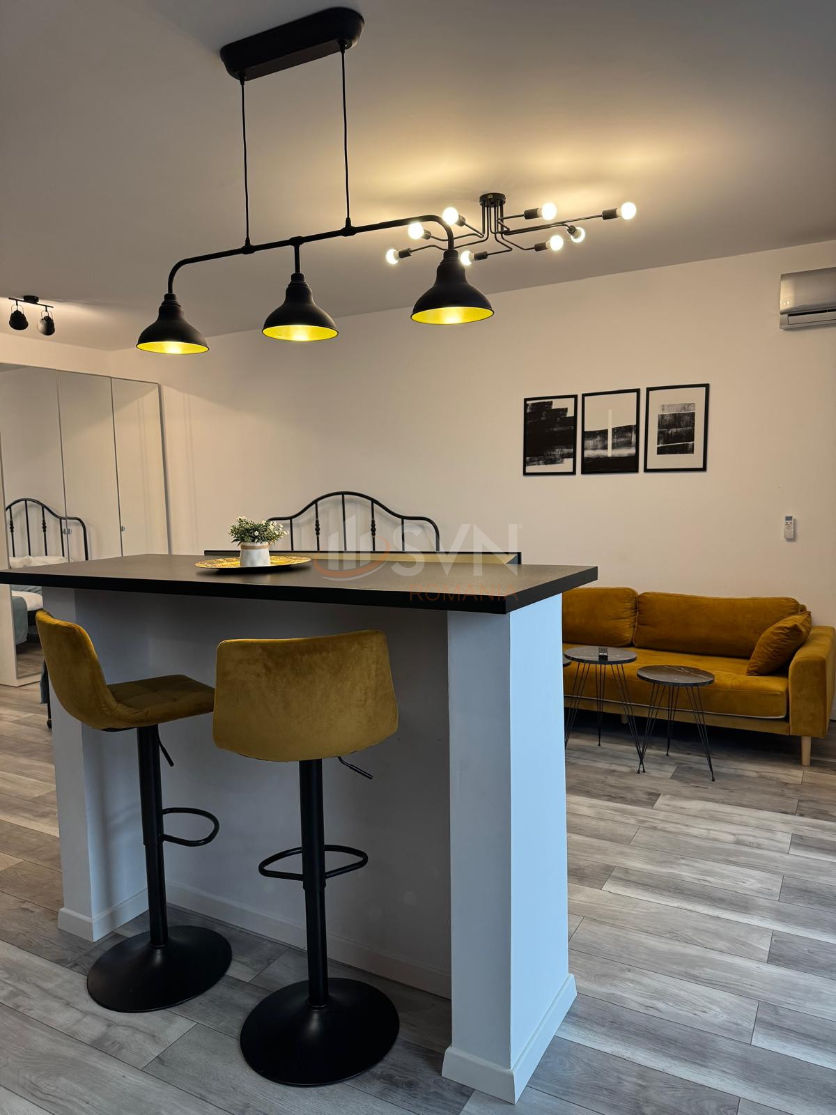 1 camera cu loc parcare exterior inclus Ilfov/Tunari