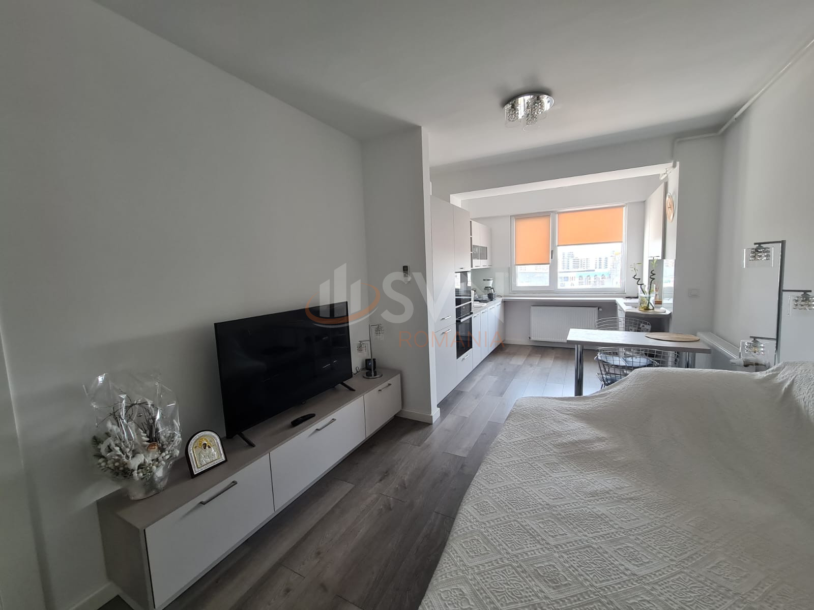 1 camera cu loc parcare exterior inclus Bucuresti/Pipera