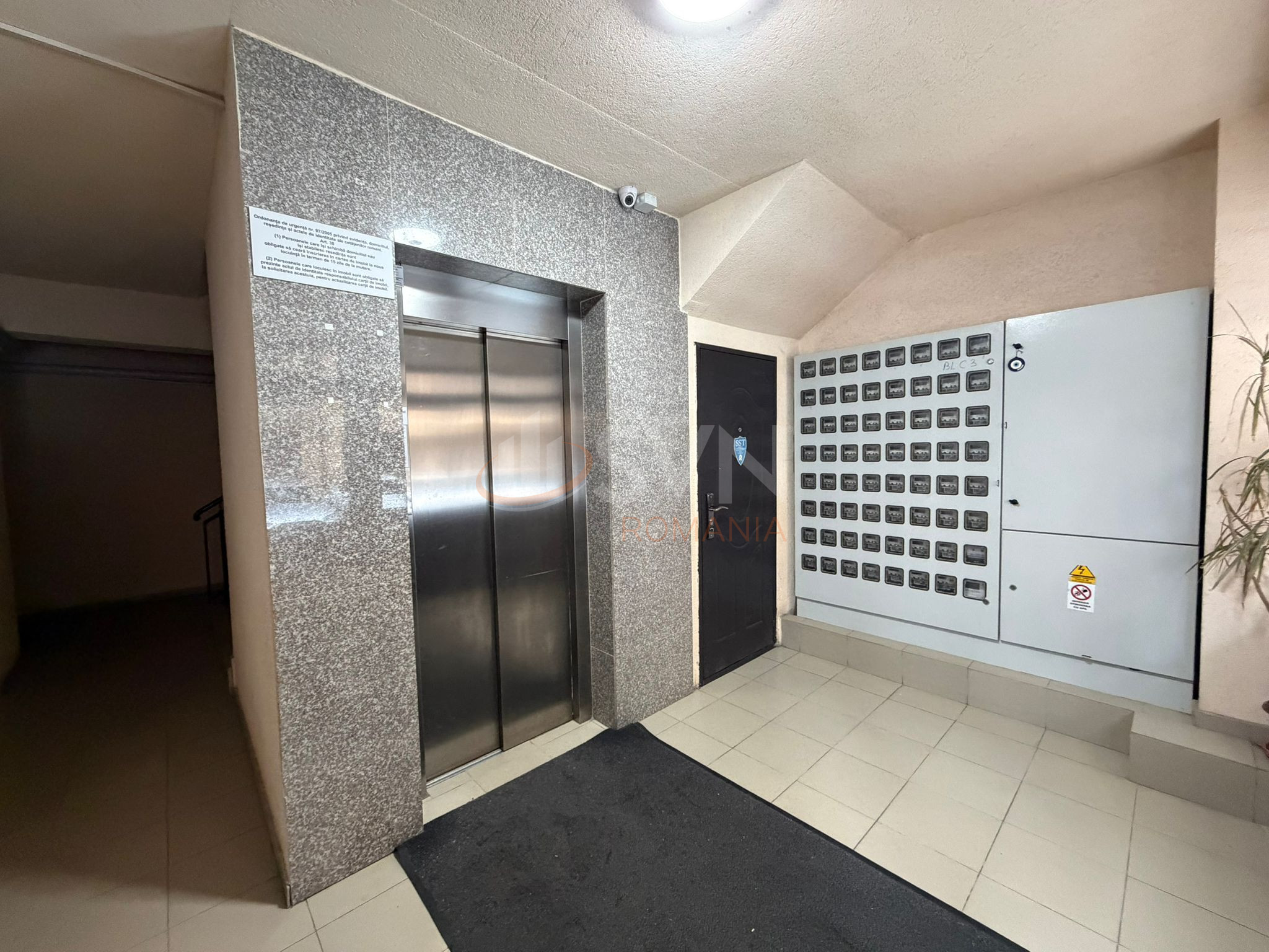 1 camera cu loc parcare exterior inclus Bucuresti/Metalurgiei