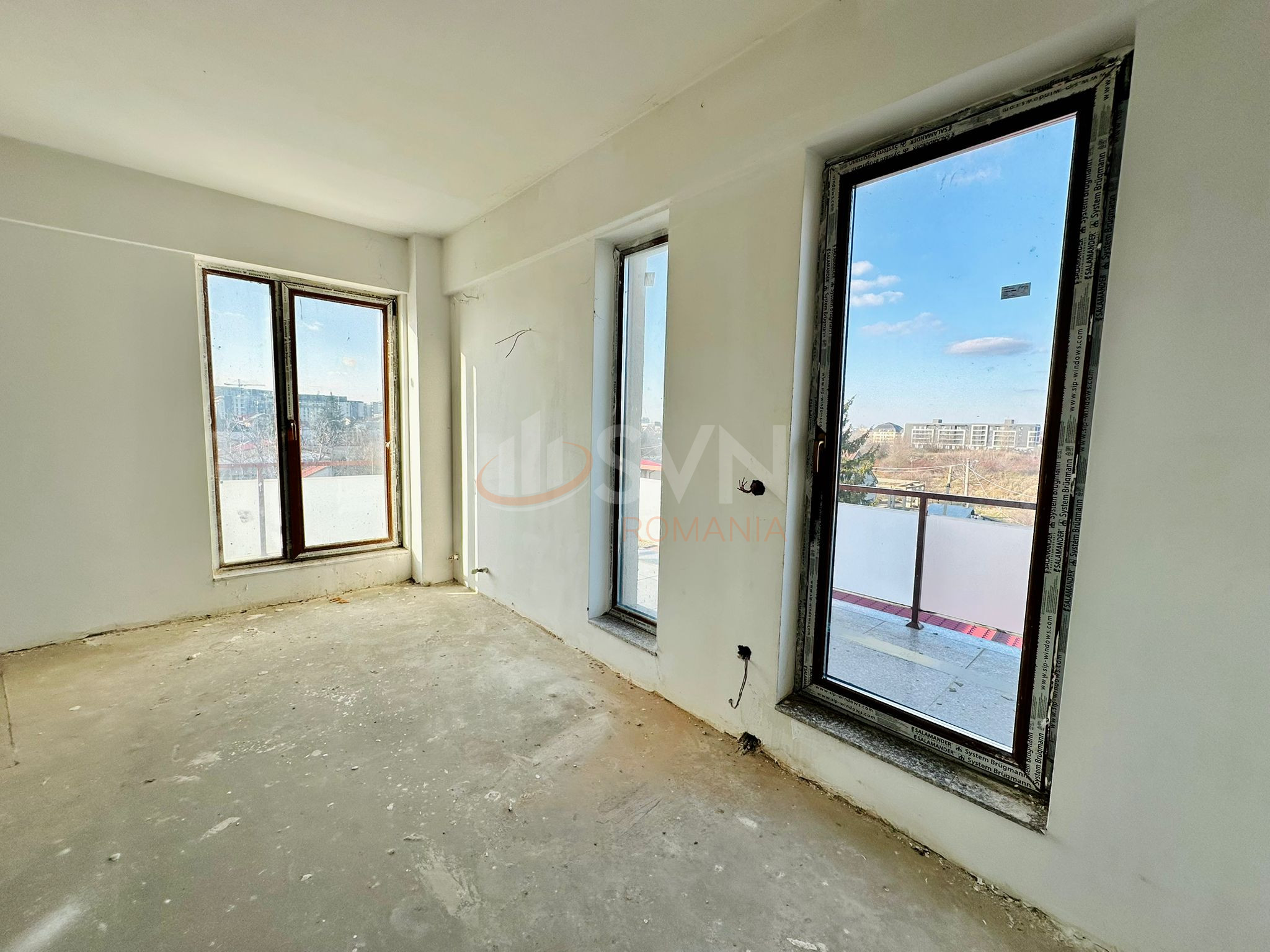 1 camera cu loc parcare exterior inclus Bucuresti/Aviatiei