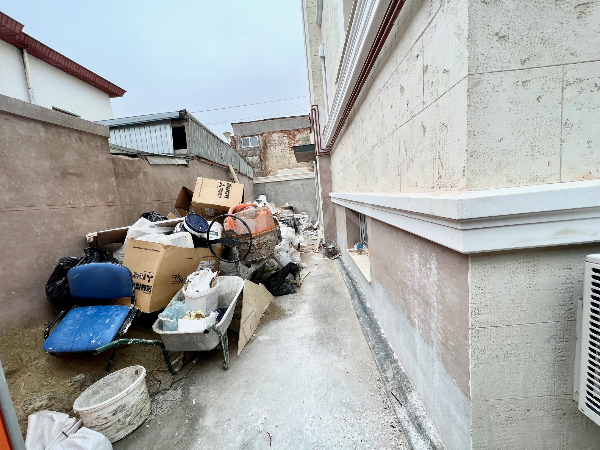 1 camera cu loc parcare subteran inclus Bucuresti/Regina Maria