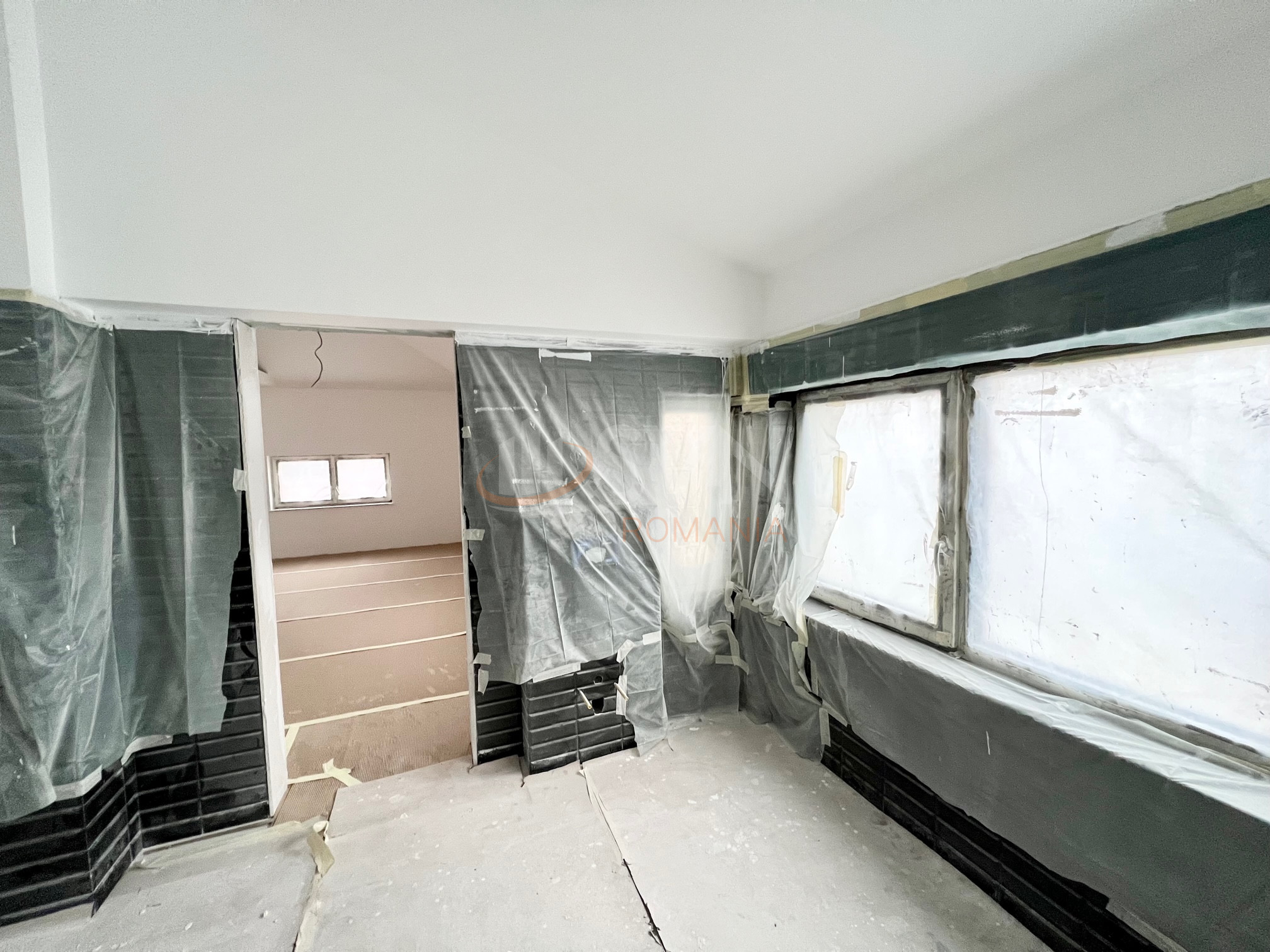 1 camera cu loc parcare subteran inclus Bucuresti/Regina Maria