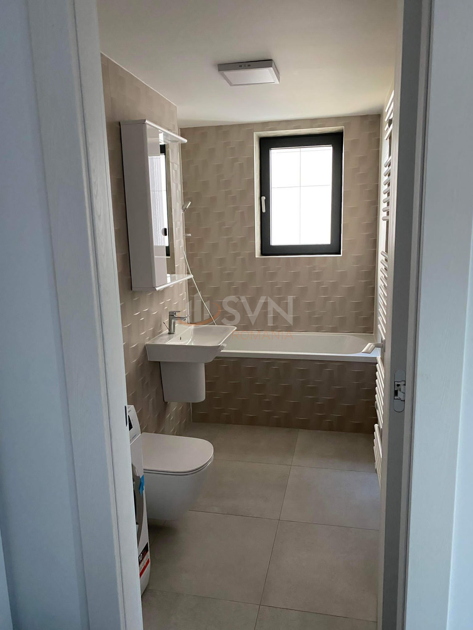 1 camera cu loc parcare subteran inclus Bucuresti/Pipera