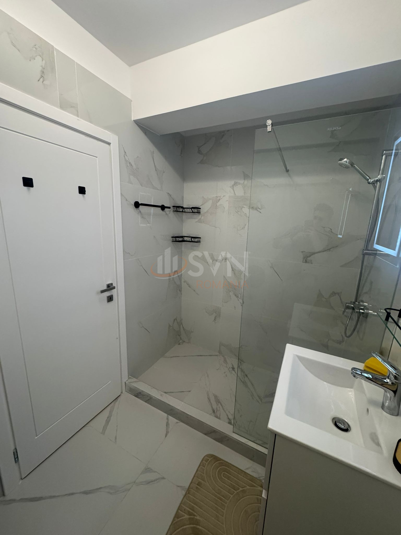 1 camera cu loc parcare subteran inclus Bucuresti/Pipera