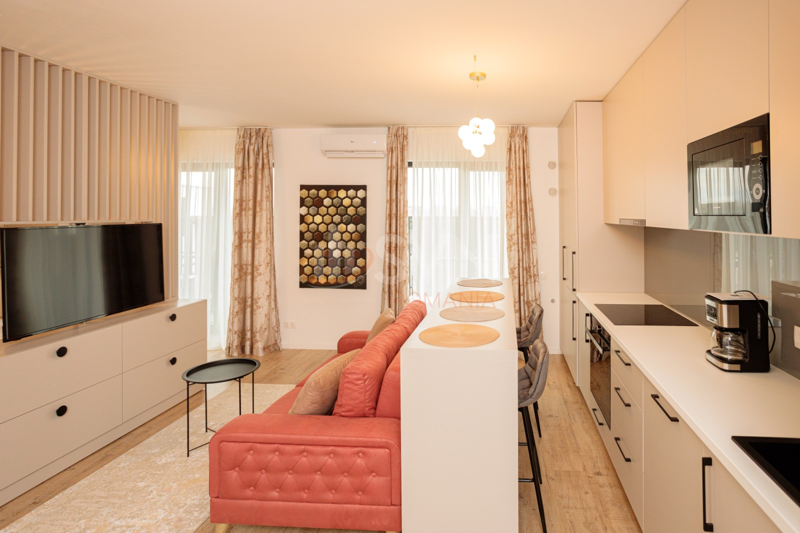 1 camera cu loc parcare subteran inclus Bucuresti/Pipera