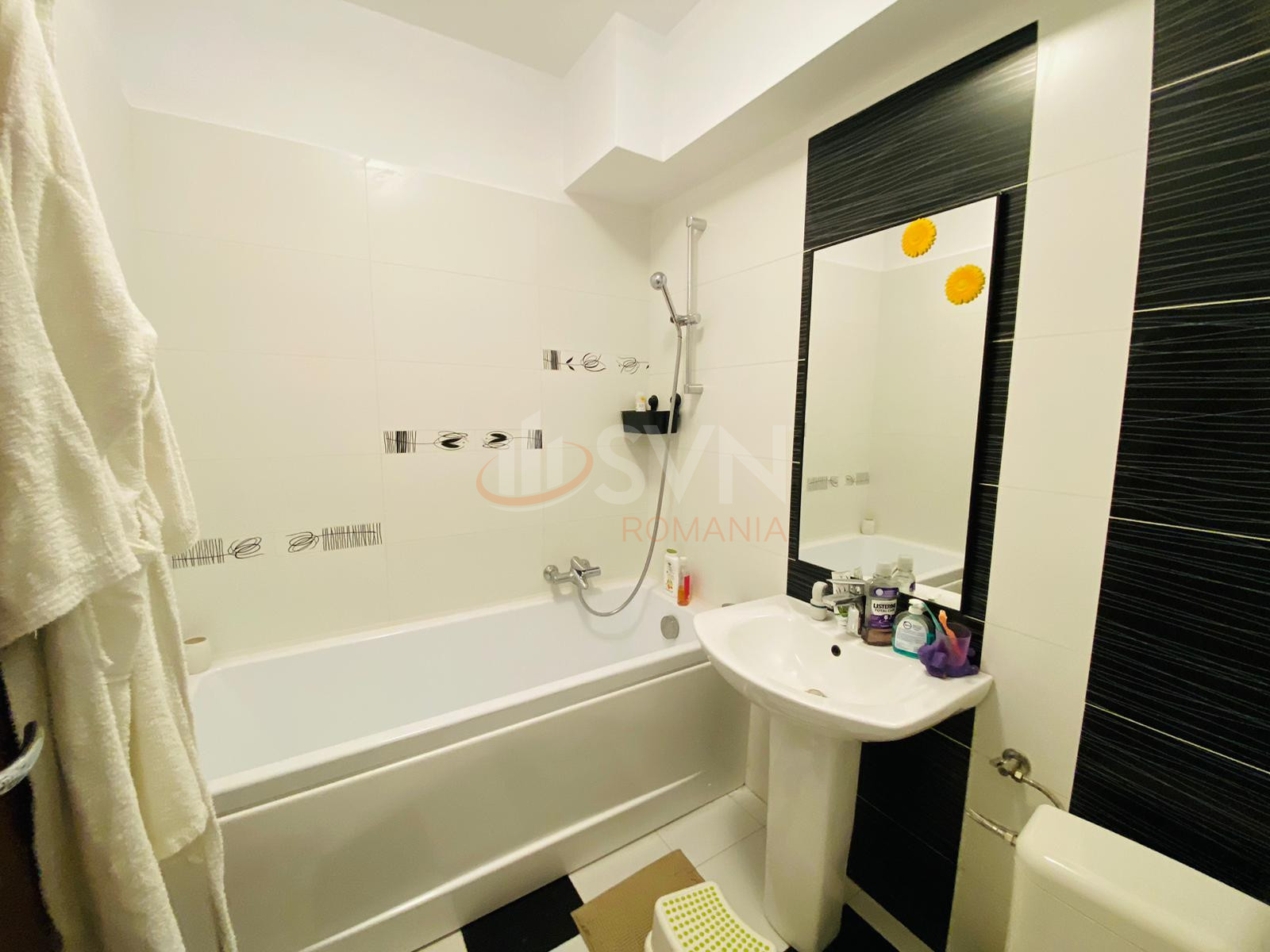 1 camera cu loc parcare subteran inclus Bucuresti/Straulesti