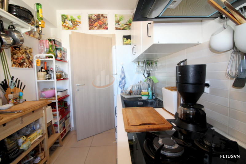 2 camere cu loc parcare exterior inclus Bucuresti/Baneasa