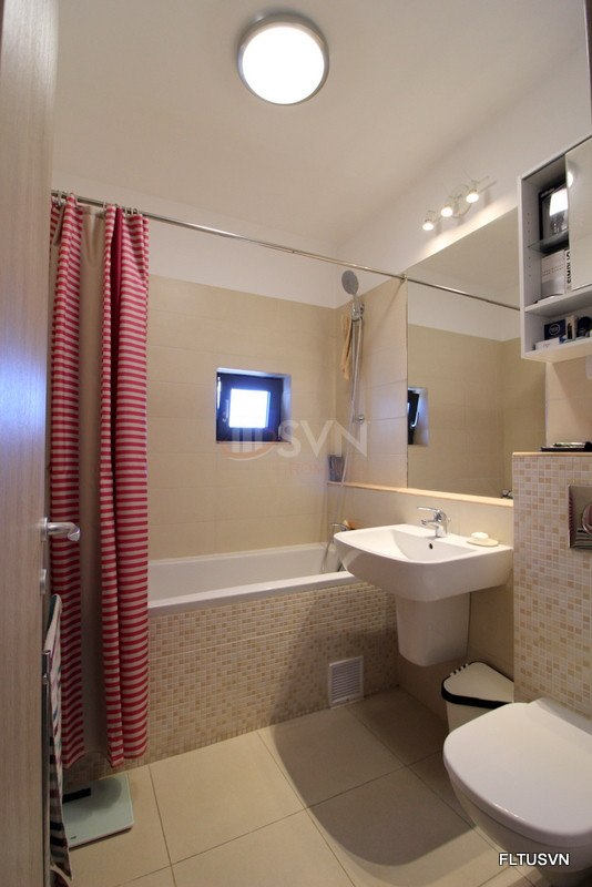 2 camere cu loc parcare exterior inclus Bucuresti/Baneasa