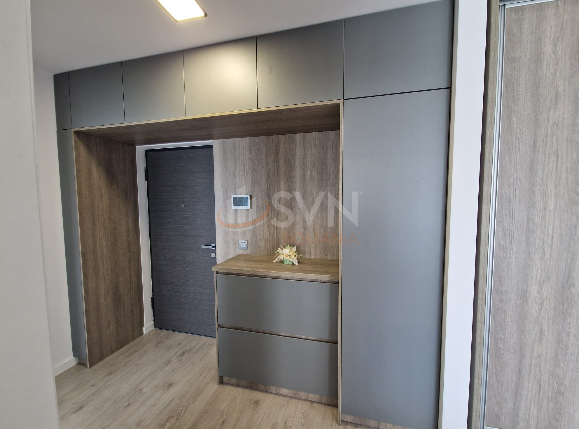 2 camere cu loc parcare exterior inclus Bucuresti/Baneasa