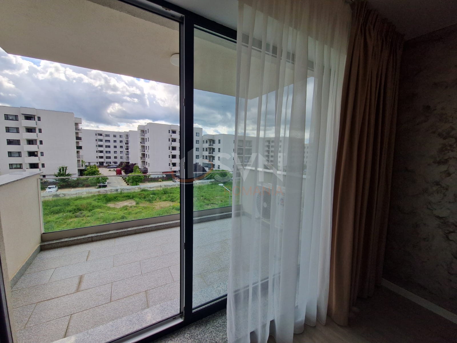 2 camere cu loc parcare exterior inclus Bucuresti/Baneasa