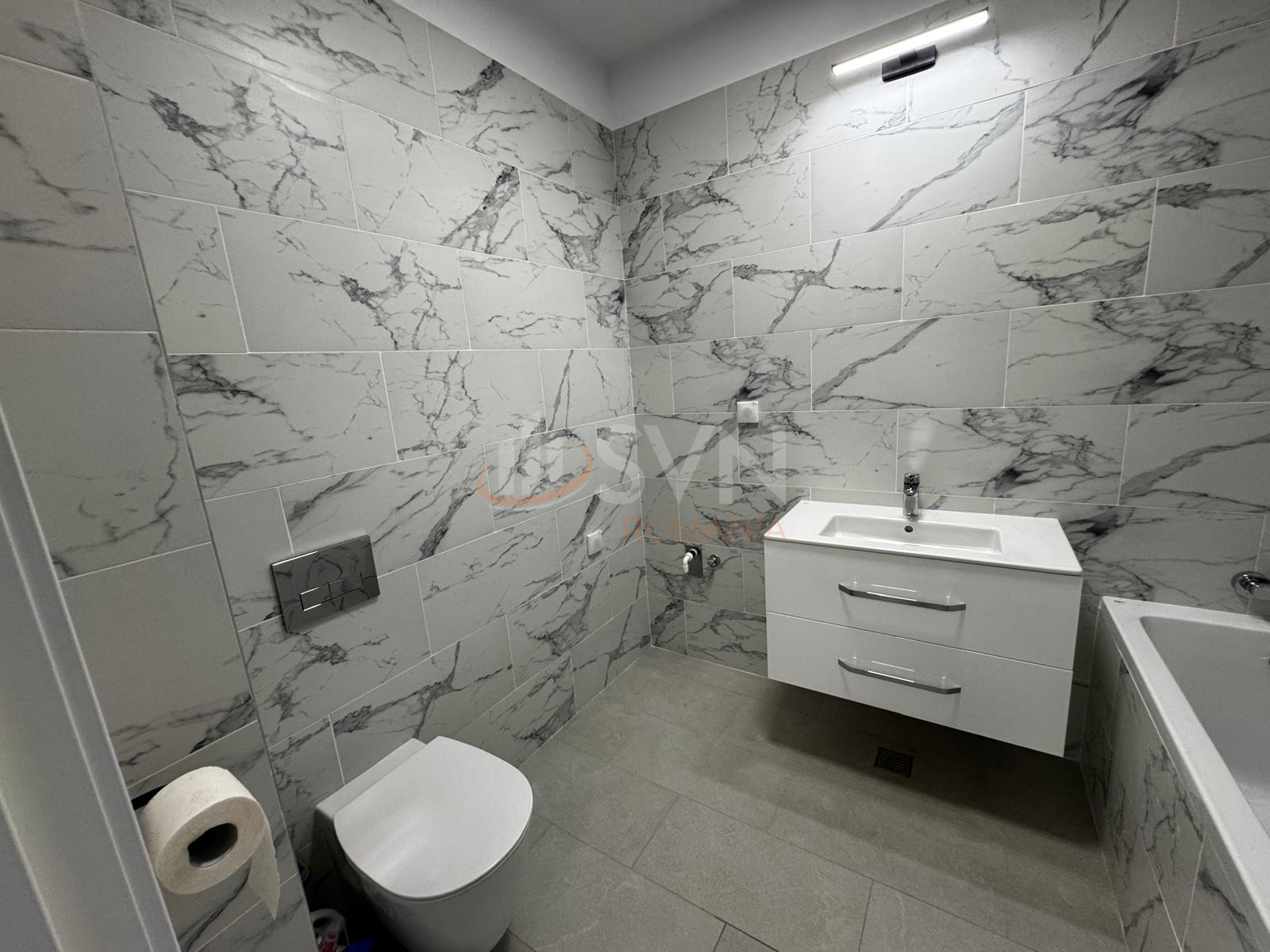 2 camere cu loc parcare exterior inclus Bucuresti/Baneasa