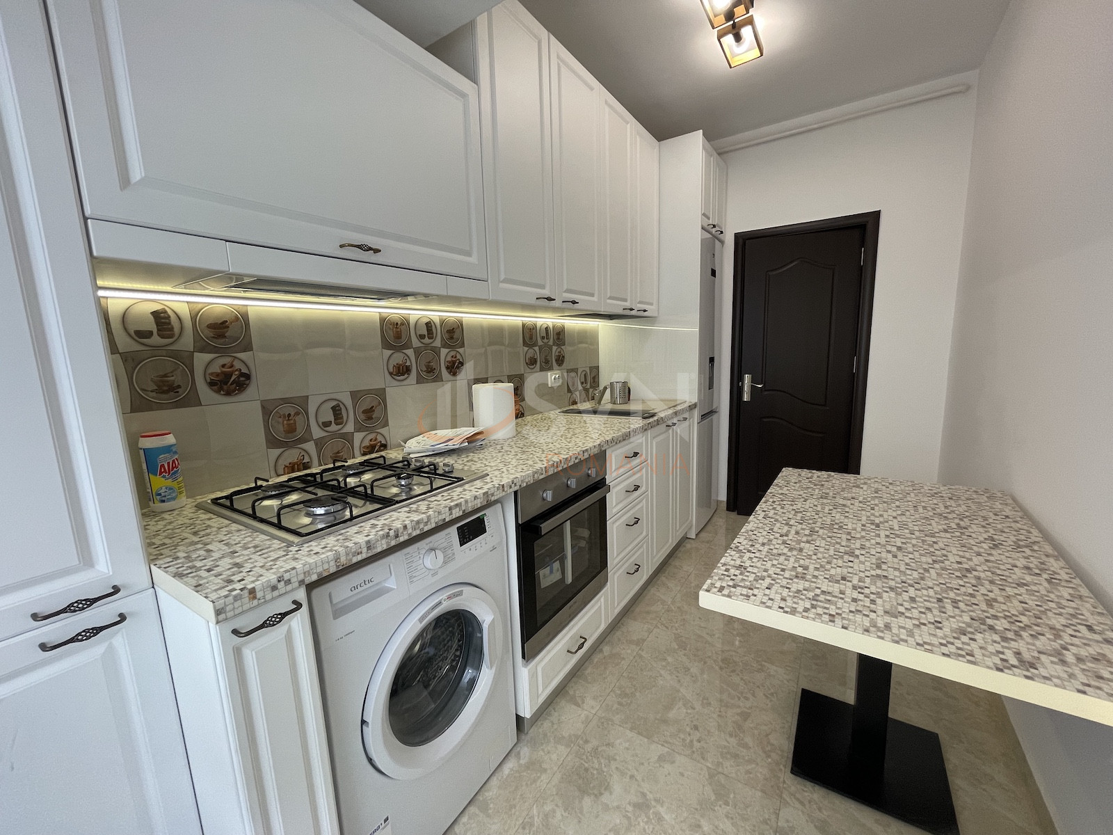 2 camere cu loc parcare exterior inclus Bucuresti/Brancoveanu