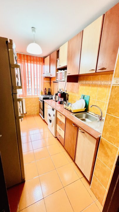 2 camere cu loc parcare exterior inclus Bucuresti/Lujerului