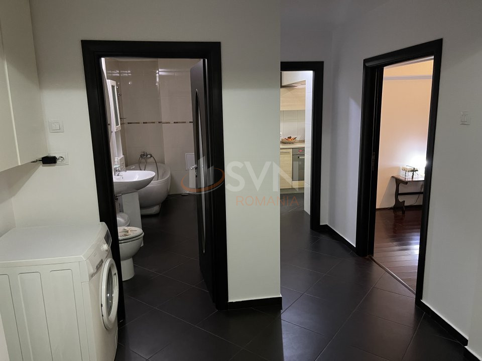 2 camere cu loc parcare exterior inclus Bucuresti/Piata Unirii (s3)
