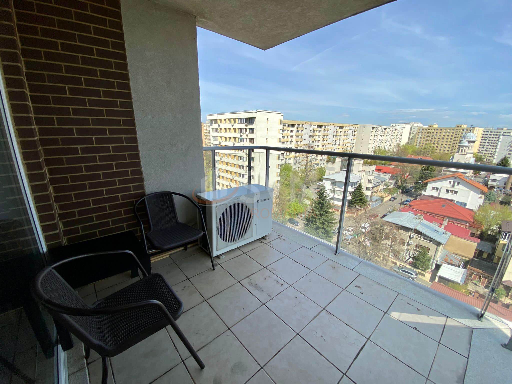 2 camere cu loc parcare exterior inclus Bucuresti/Colentina