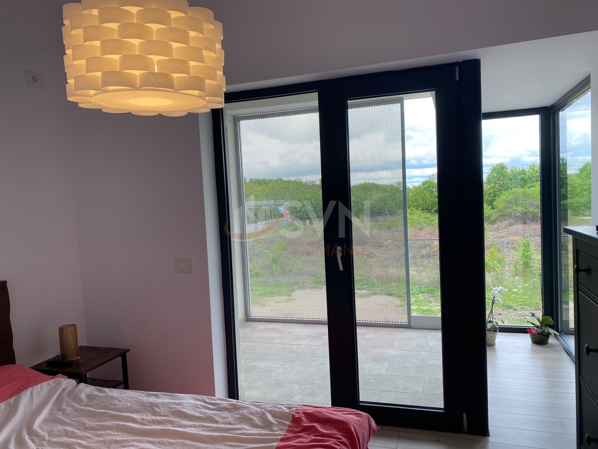 2 camere cu loc parcare exterior inclus Bucuresti/Pipera