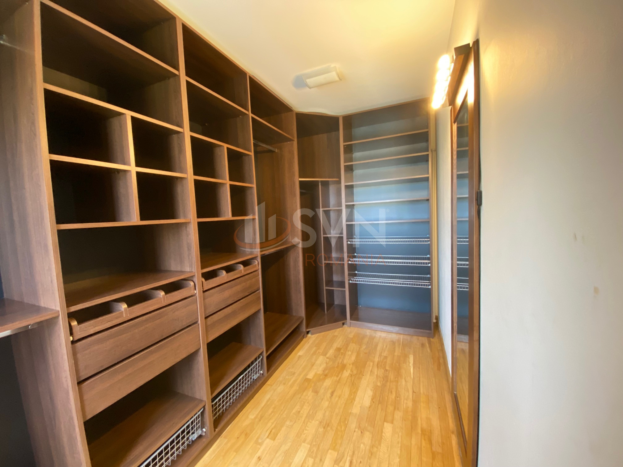 2 camere cu loc parcare exterior inclus Bucuresti/Muncii