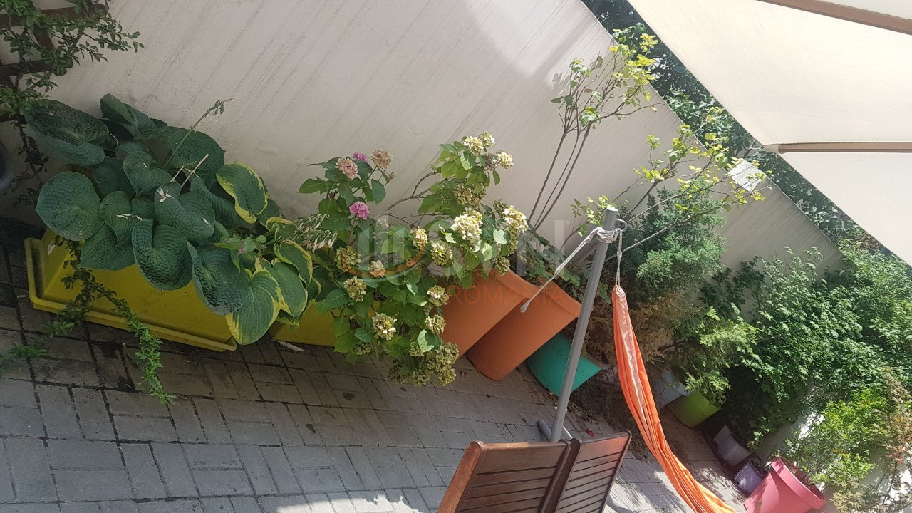 2 camere cu loc parcare exterior inclus Bucuresti/Decebal