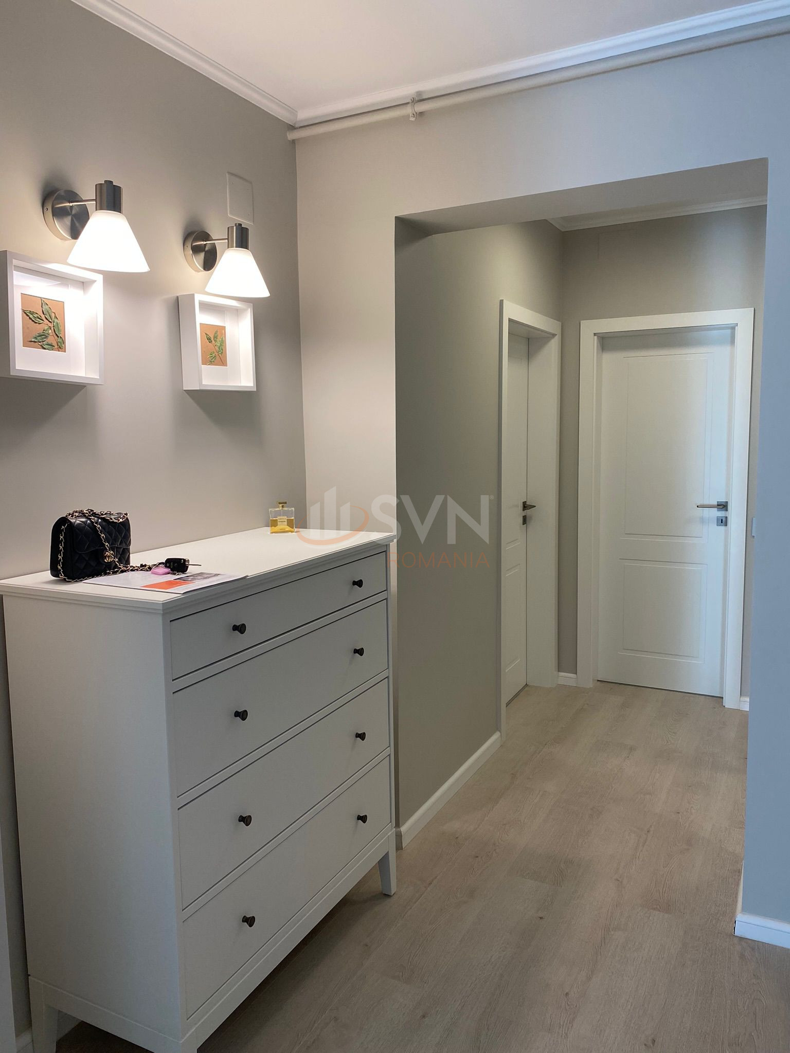 2 camere cu loc parcare exterior inclus Bucuresti/Baneasa