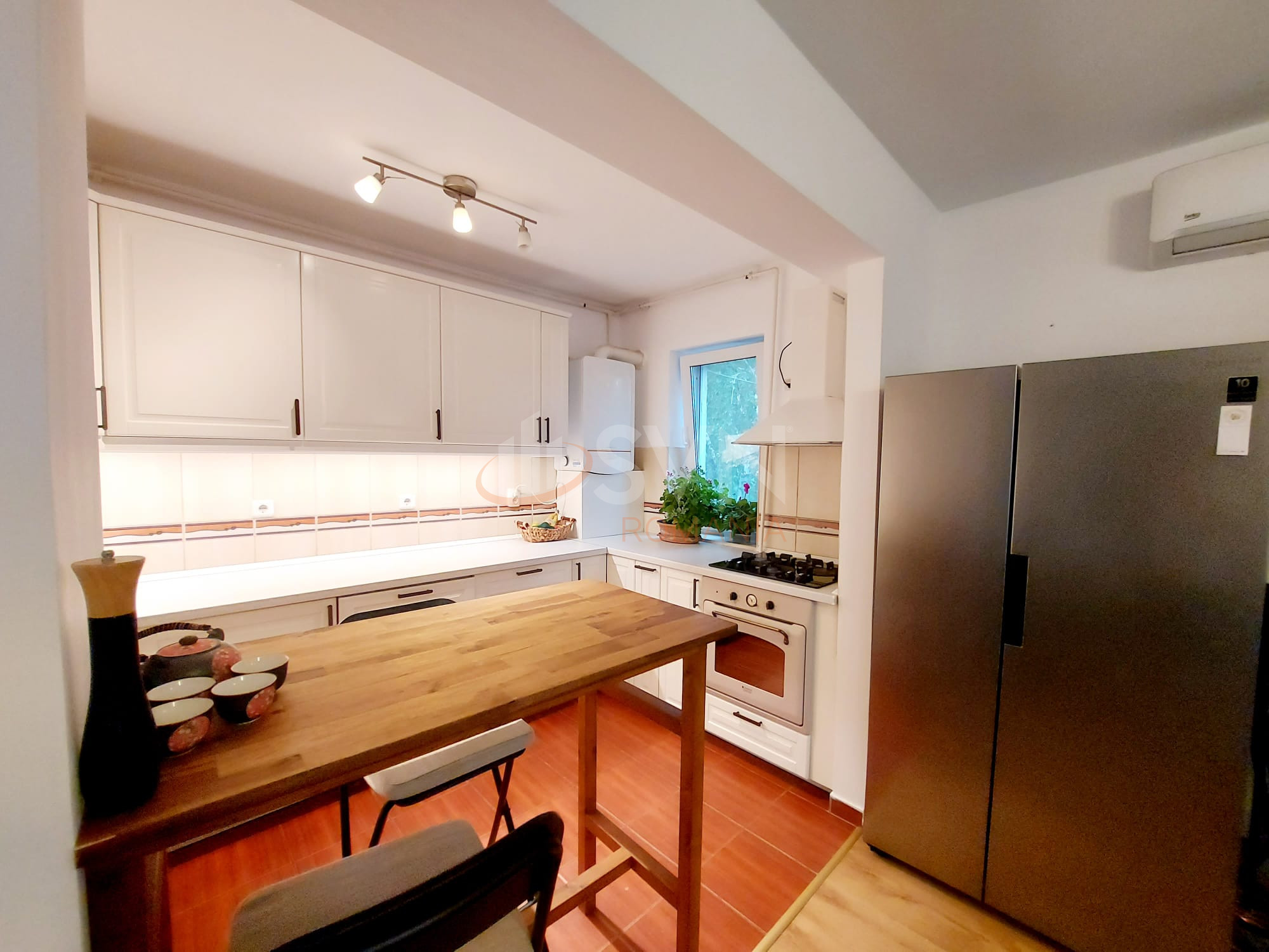 2 camere cu loc parcare exterior inclus Bucuresti/Pipera