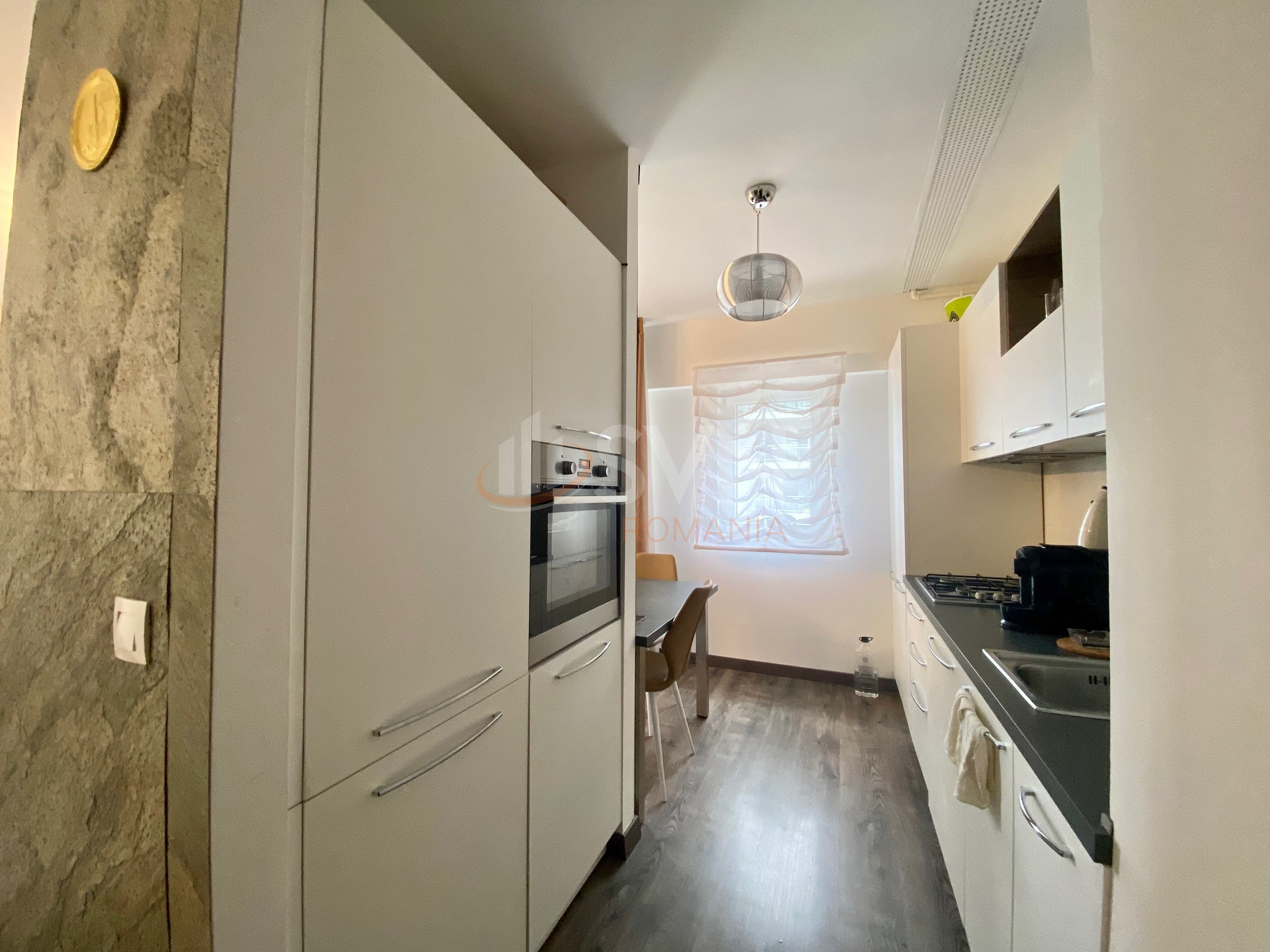 2 camere cu loc parcare exterior inclus Bucuresti/Floreasca