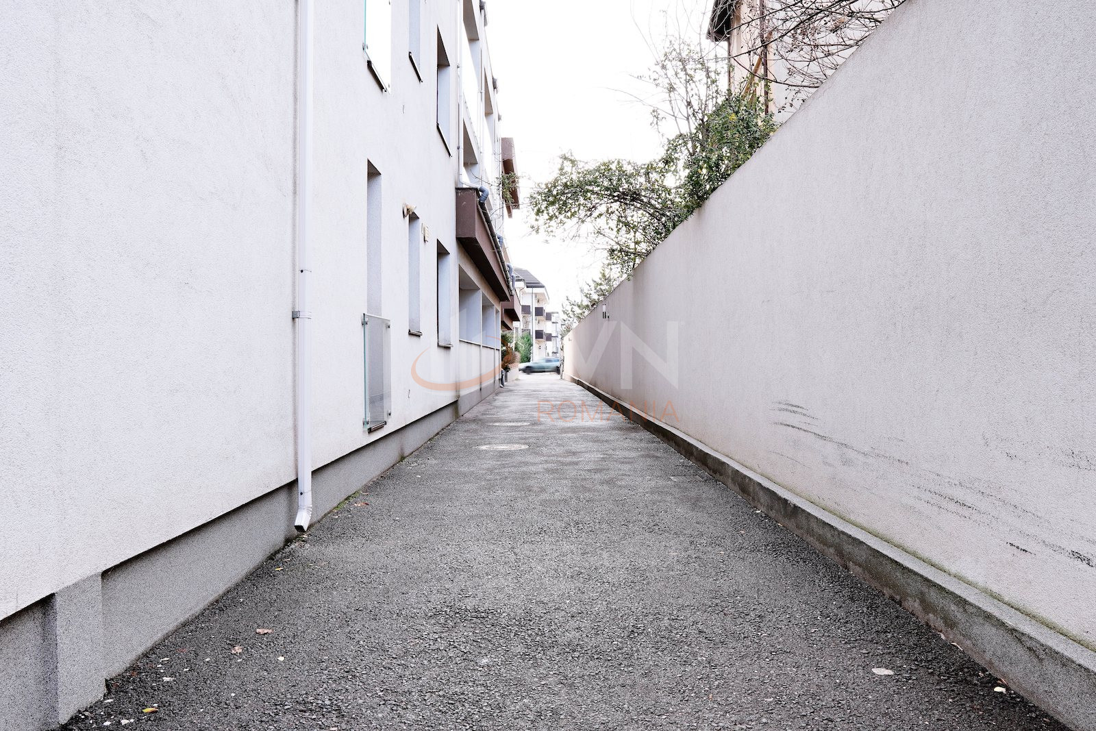 2 camere cu loc parcare exterior inclus Bucuresti/Sisesti