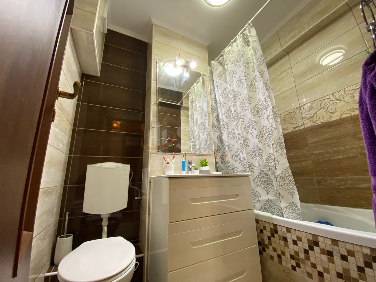 2 camere cu loc parcare exterior inclus Bucuresti/Titan