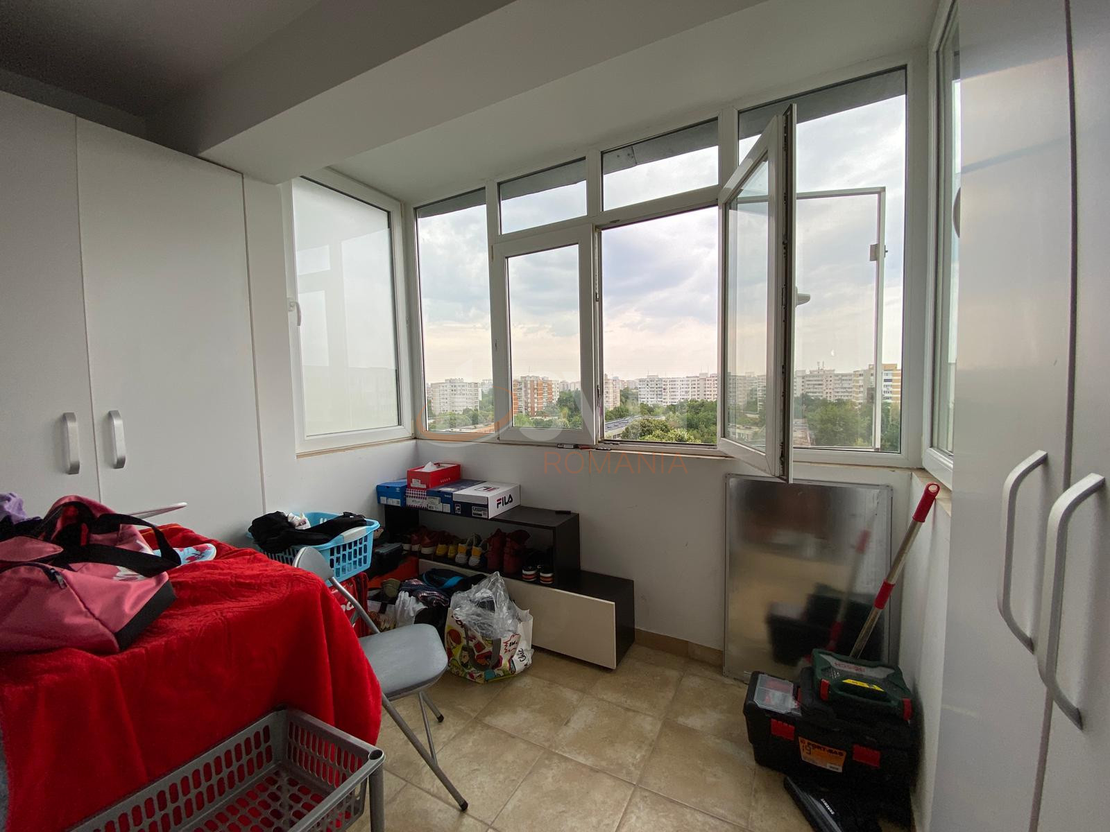 2 camere cu loc parcare exterior inclus Bucuresti/Titan