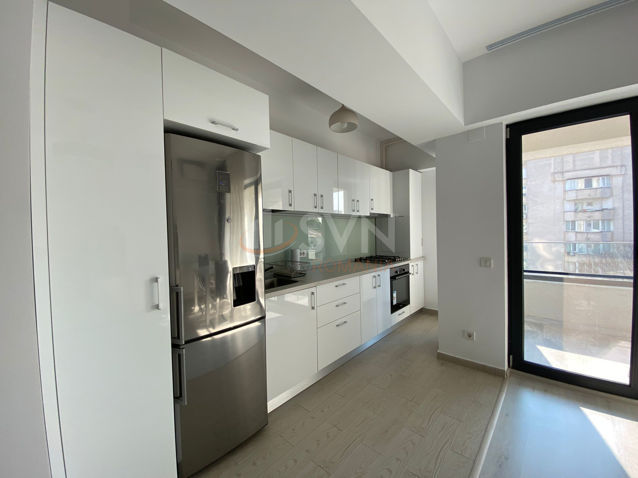 2 camere cu loc parcare exterior inclus Bucuresti/Unirii (s3)