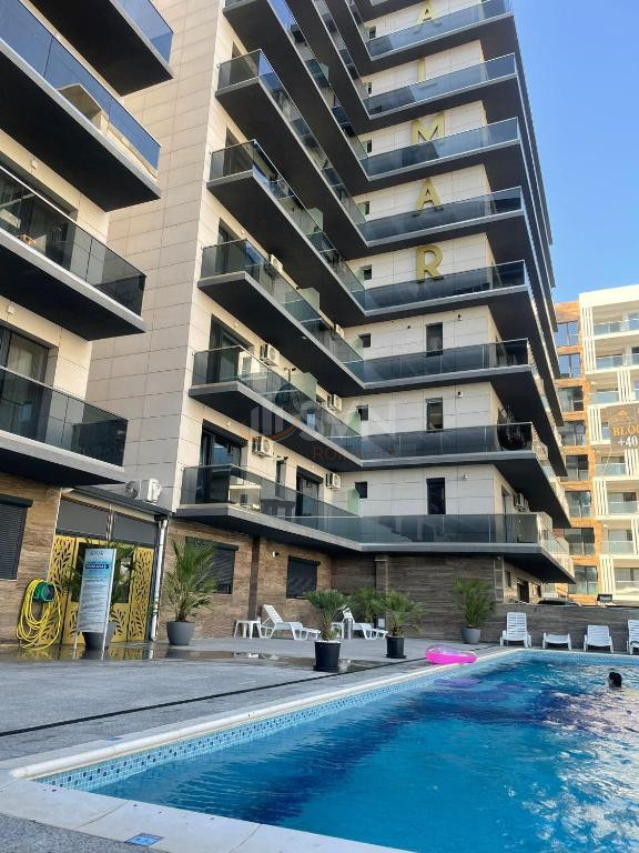 2 camere cu loc parcare exterior inclus Constanta/Centru