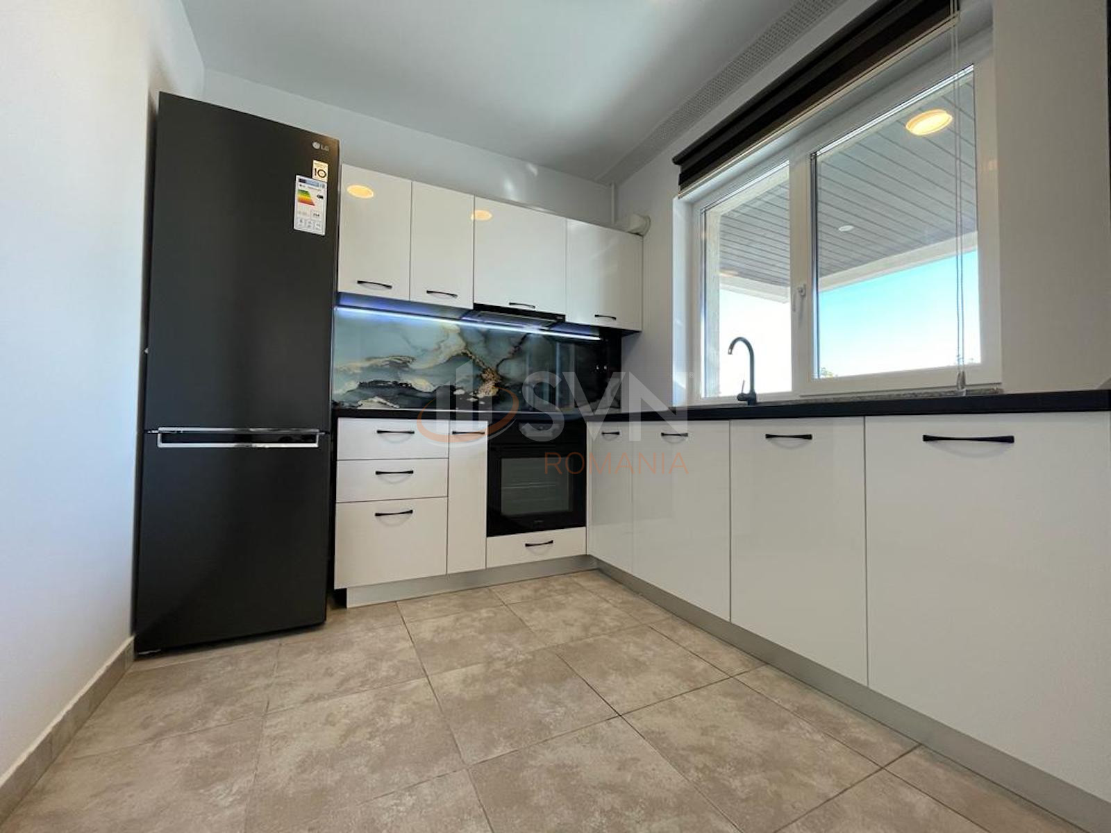 2 camere cu loc parcare exterior inclus Bucuresti/Pipera