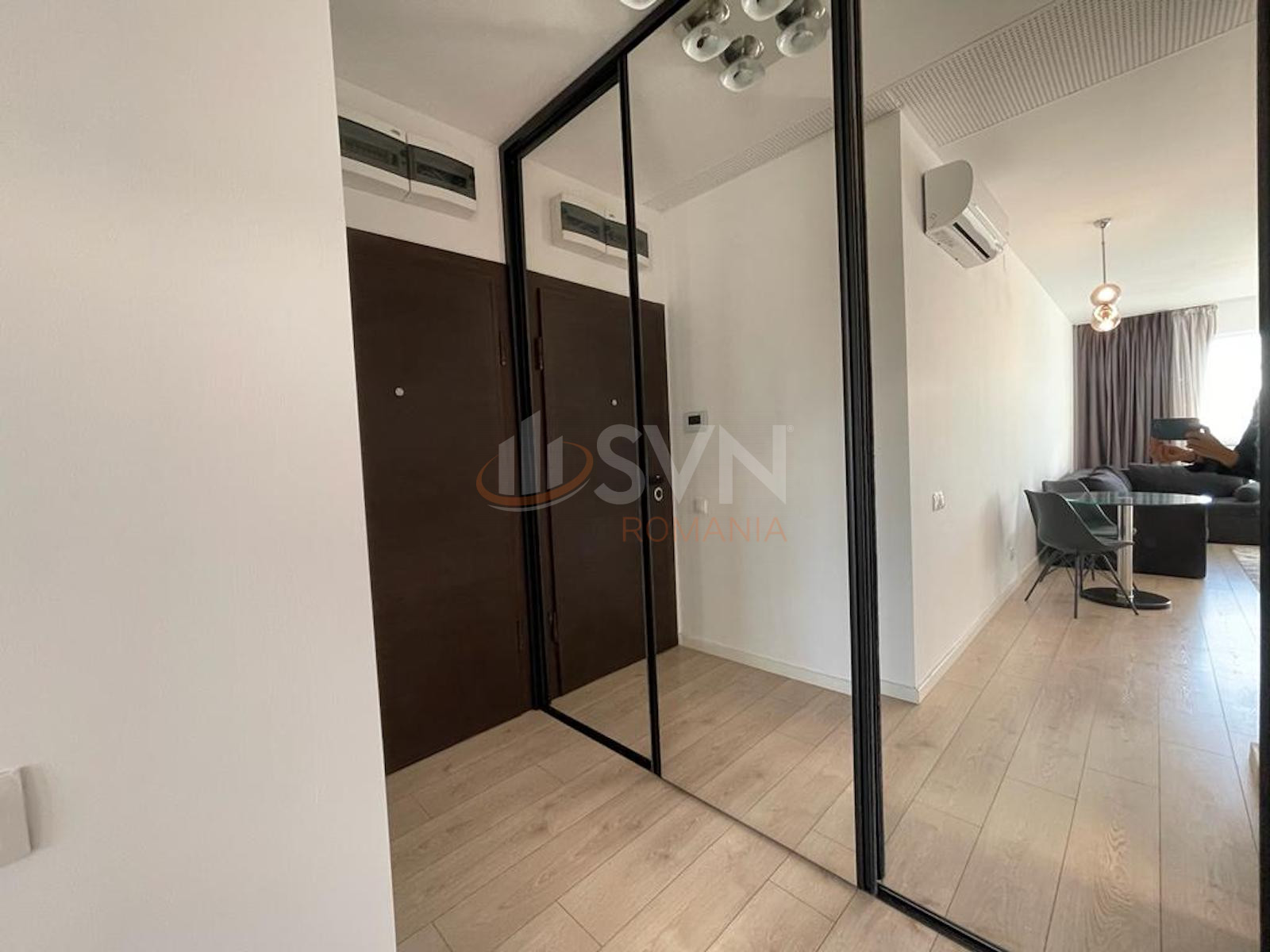 2 camere cu loc parcare exterior inclus Bucuresti/Pipera