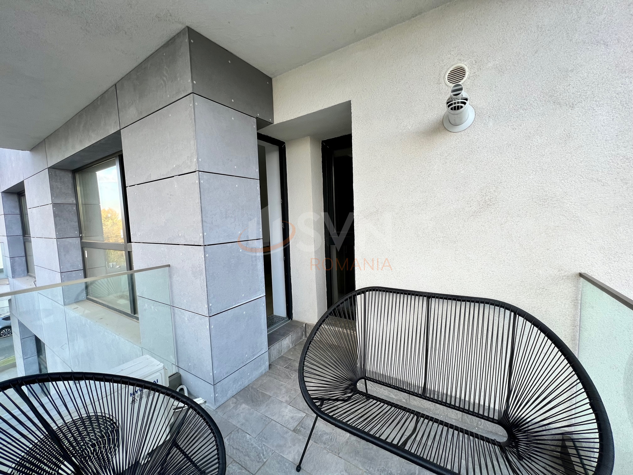 2 camere cu loc parcare exterior inclus Bucuresti/Pipera