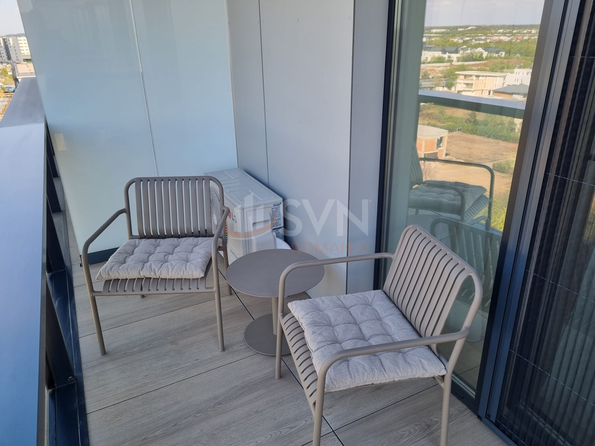 2 camere cu loc parcare exterior inclus Bucuresti/Pipera