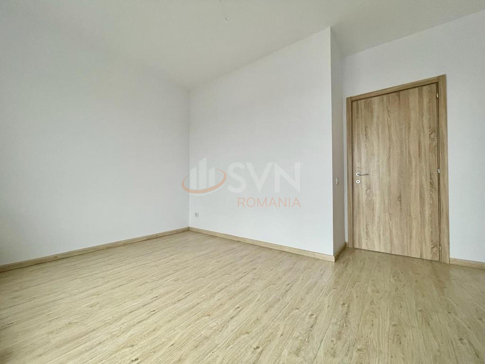 2 camere cu loc parcare exterior inclus Bucuresti/Giulesti
