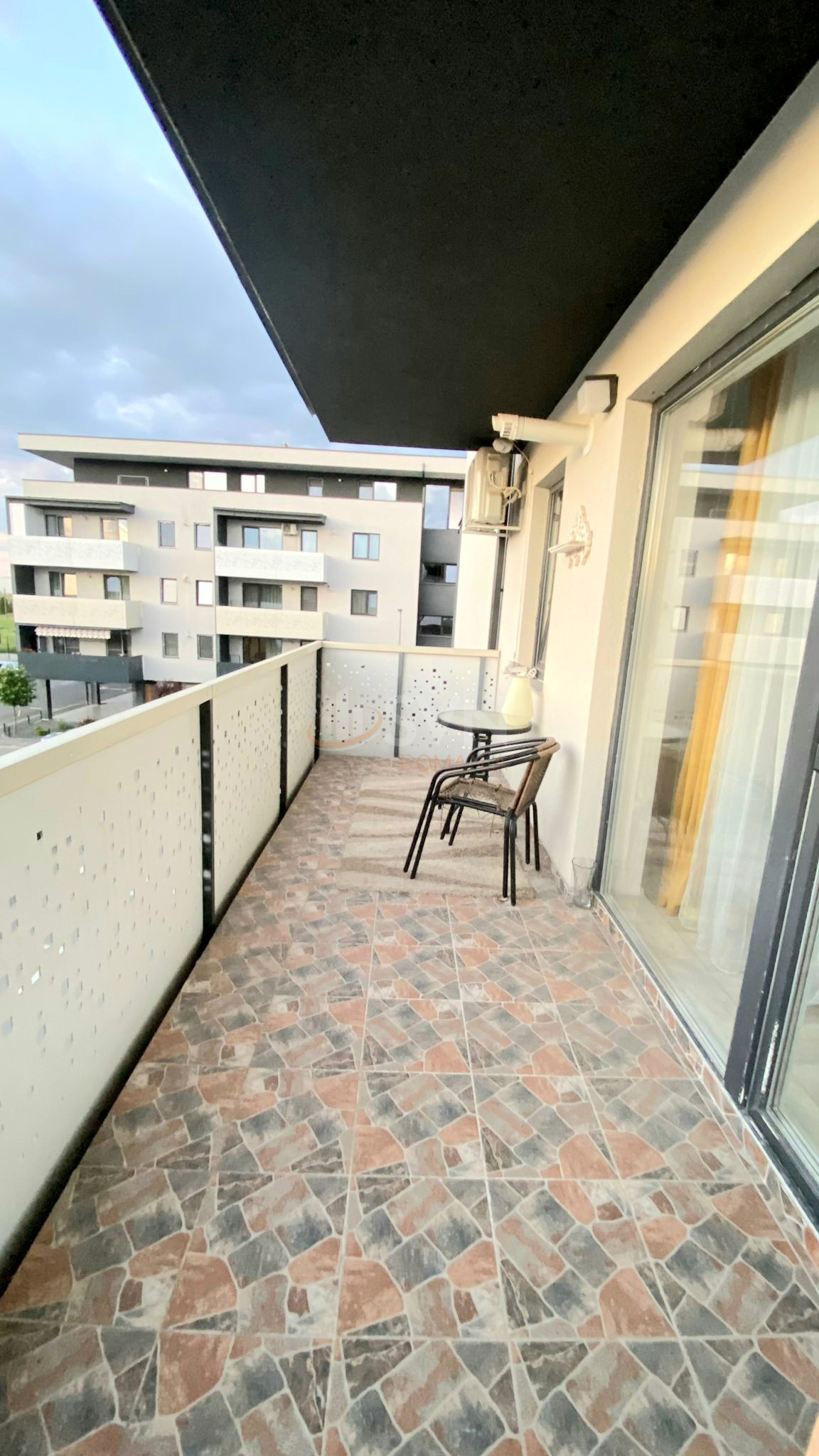 2 camere cu loc parcare exterior inclus Cluj/Aeroport