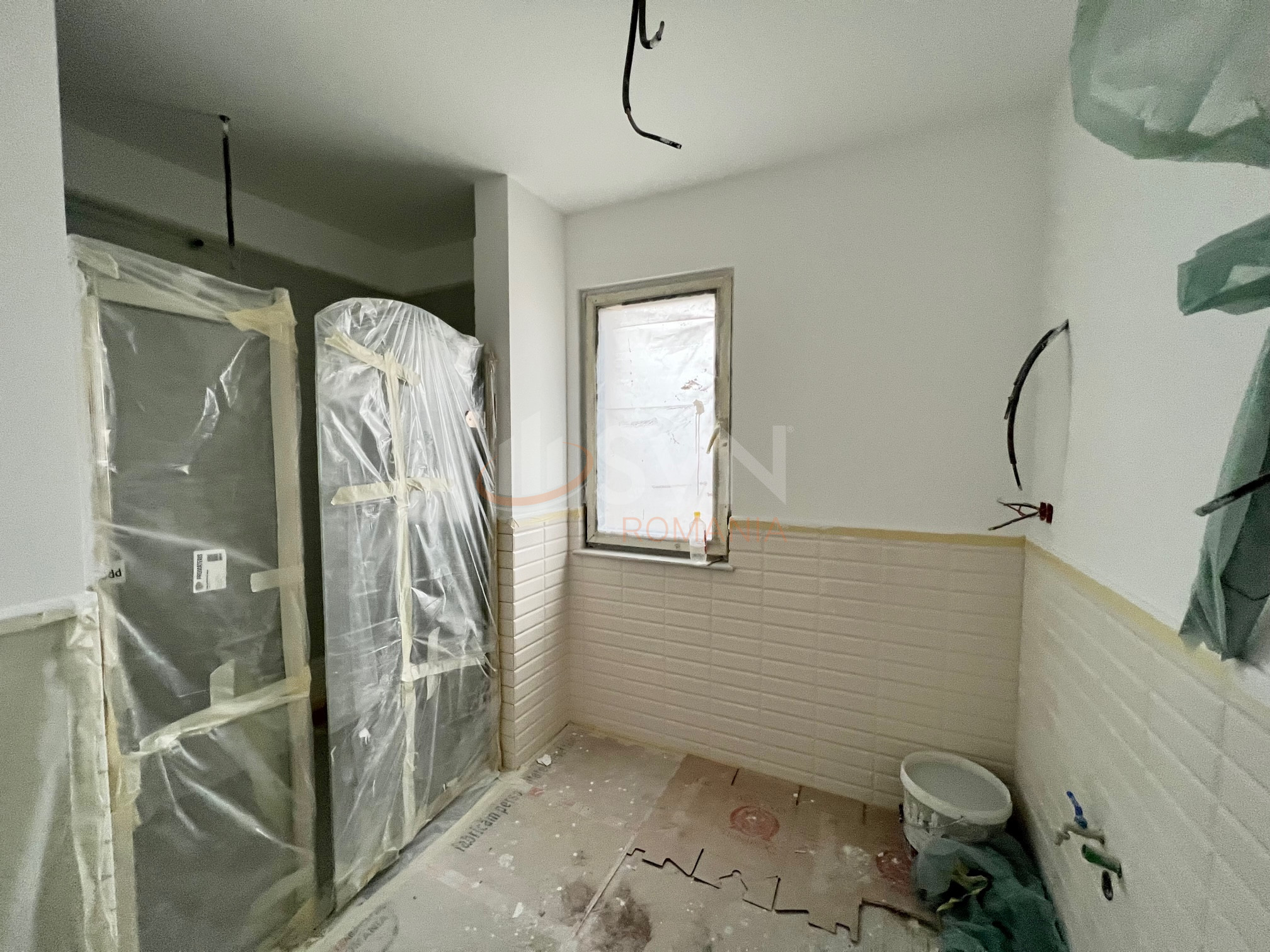 2 camere cu loc parcare exterior inclus Bucuresti/Regina Maria