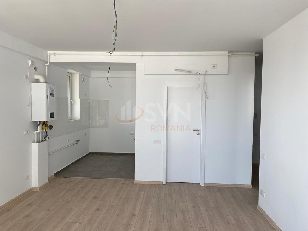 2 camere cu loc parcare exterior inclus Constanta/Bratianu