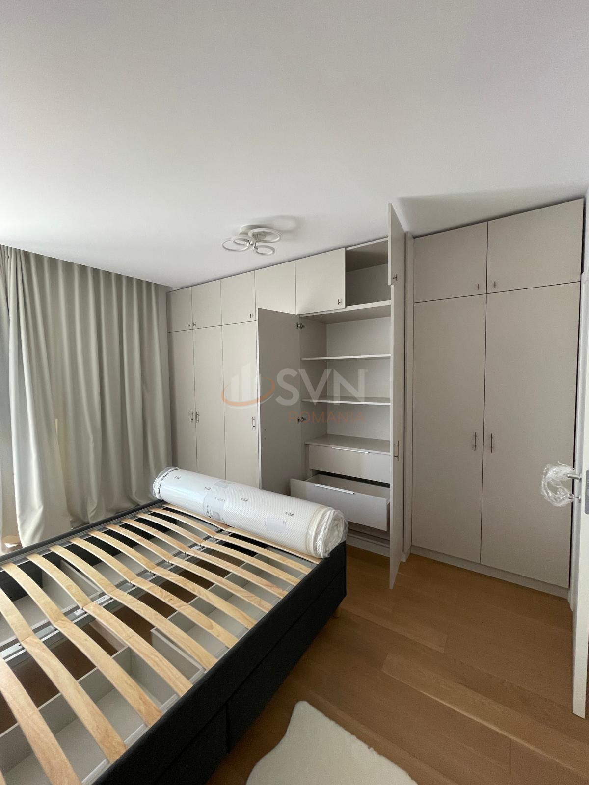 2 camere cu loc parcare exterior inclus Bucuresti/Herastrau