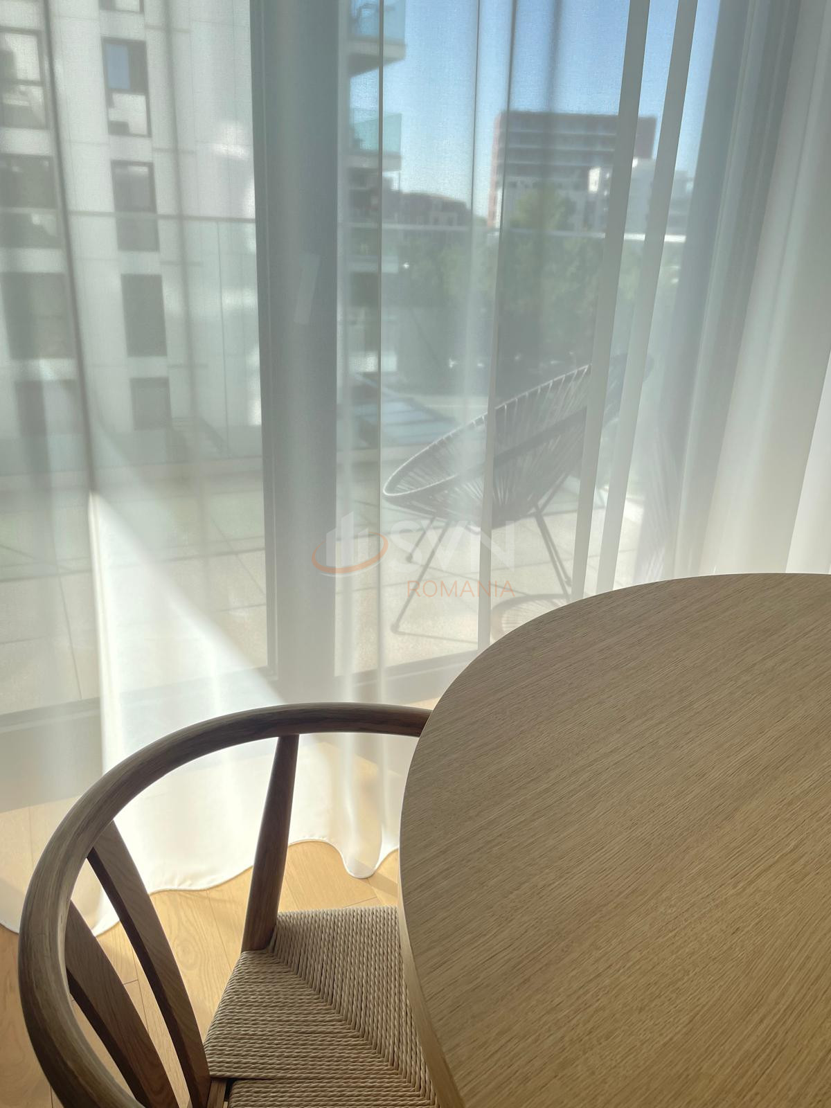 2 camere cu loc parcare exterior inclus Bucuresti/Herastrau