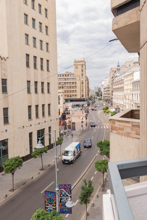 2 camere cu loc parcare exterior inclus Bucuresti/Calea Victoriei