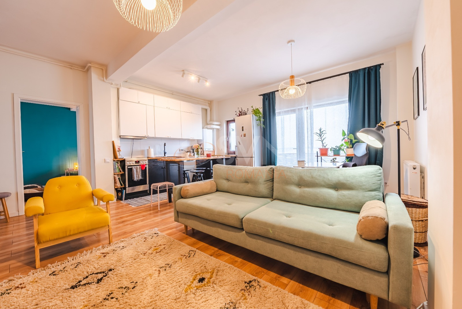 2 camere cu loc parcare exterior inclus Cluj/Europa