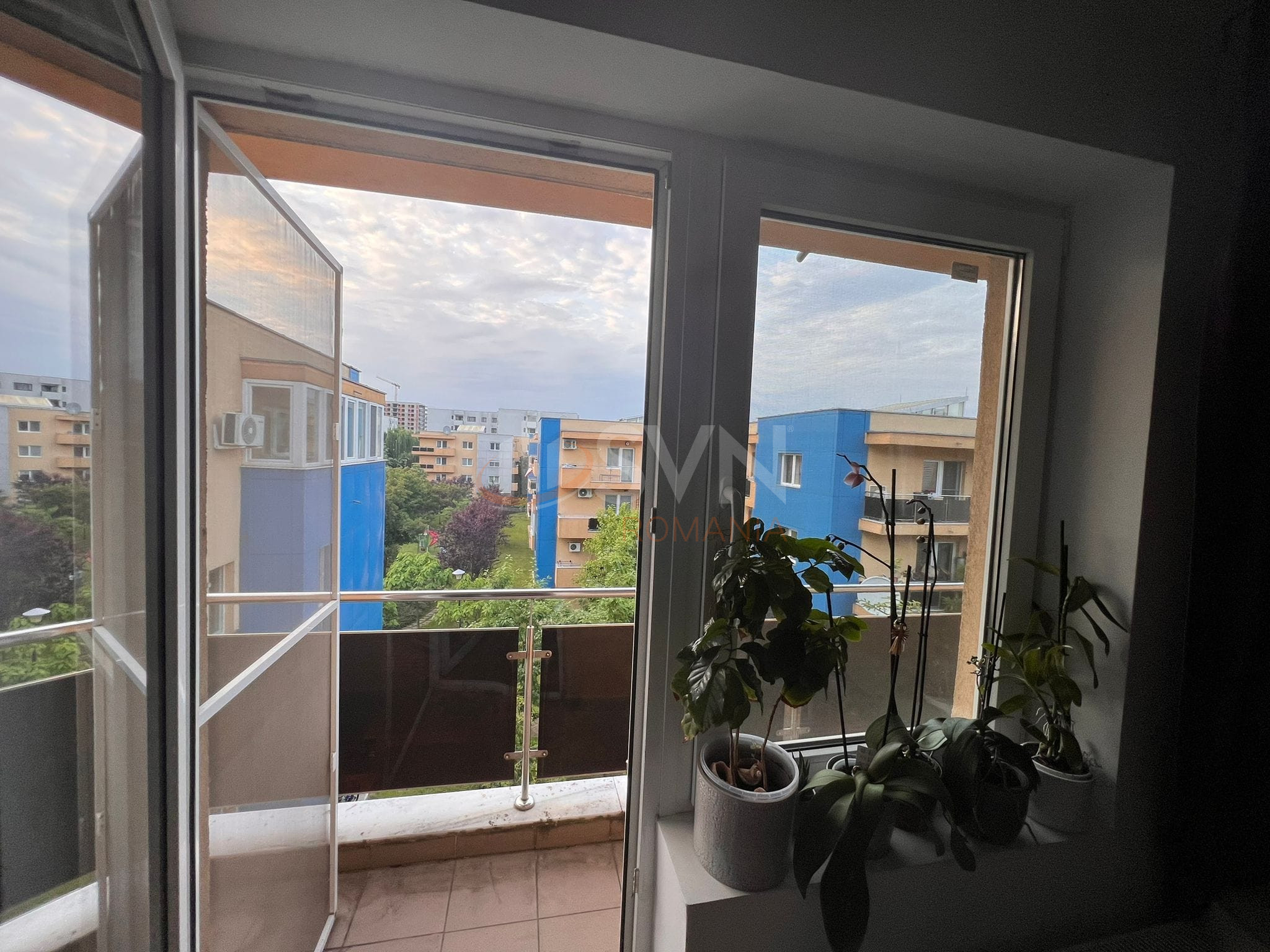 2 camere cu loc parcare exterior inclus Bucuresti/Baneasa