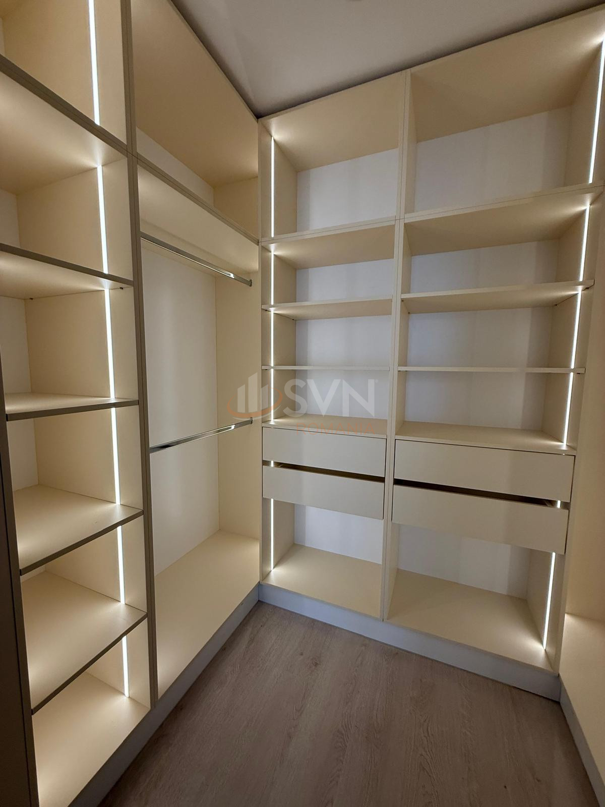 2 camere cu loc parcare exterior inclus Bucuresti/Pipera